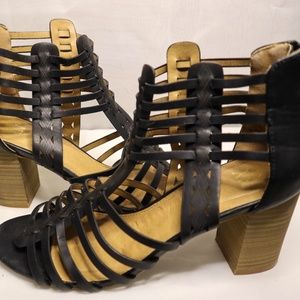 NY&CO Caged Sandals Sz 8
